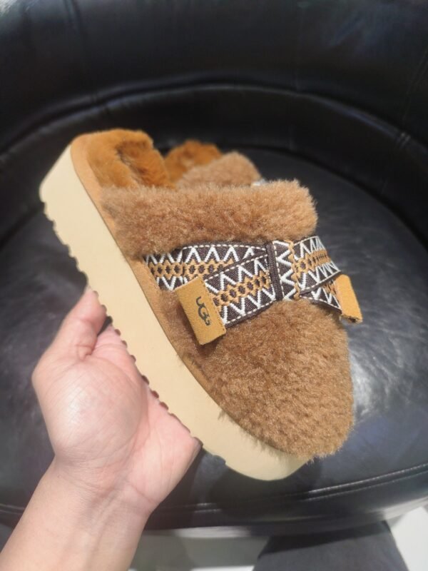 UGG Tasman Bow Chestnut – Chaussures