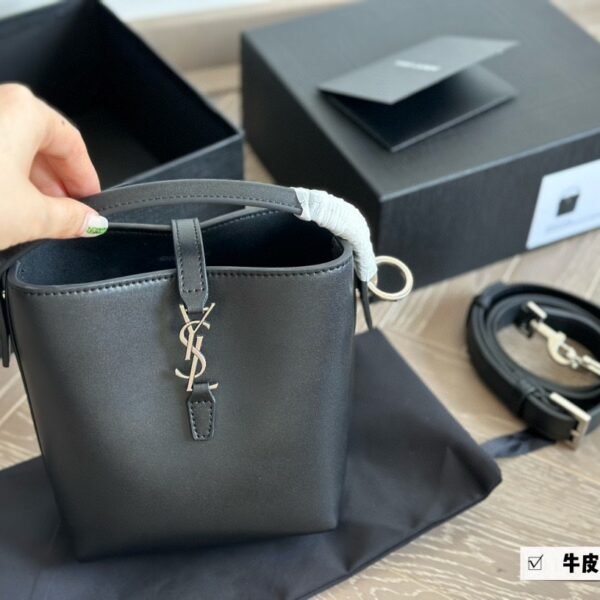 YSL Le Maillon Bucket Black Leather - Bag