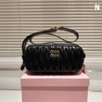 MIU Wander Matelassé – Bag