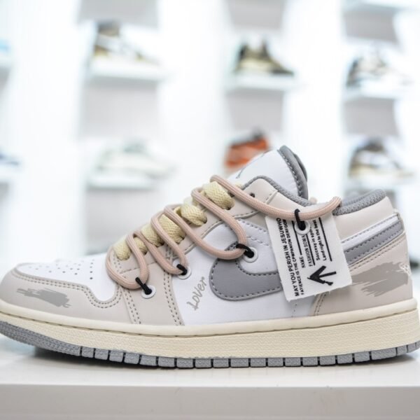 NK Air Jordan 1 Low OG SP x OW - Sneakers