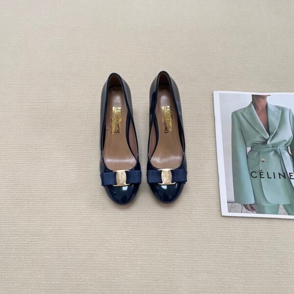FD Vara Bow Pumps - Heels