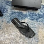 BAL Studded Leather Flip Flops – Sandali