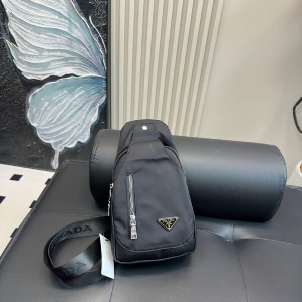 PR Tessuto Nylon Sling Bag Black Nylon - Bag