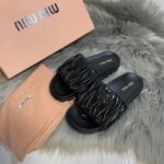 MIU Matelassé Slides – Slides