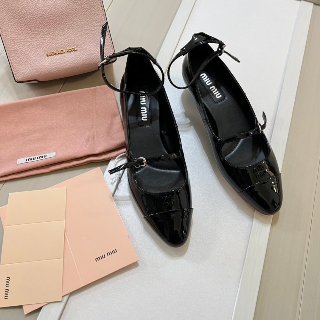 MIU Patent Leather Mary Jane Ballet Flats Black Patent Leather - Shoes - Image 3