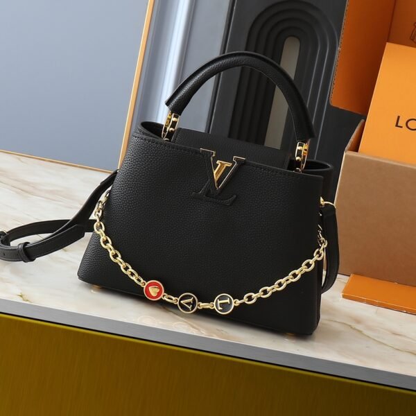 LV Capucines - Bag