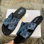 CD Dway Slide Blue Oblique Canvas – Slide