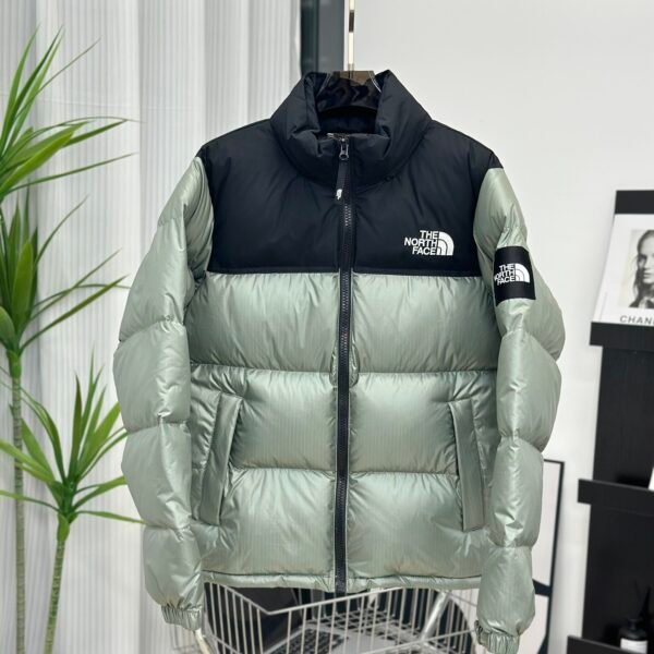 TNF 1996 Retro Nuptse Jacket Macha Green - Jacket