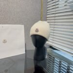 MCL Ribbed Wool Beanie Cream – Hat – Red