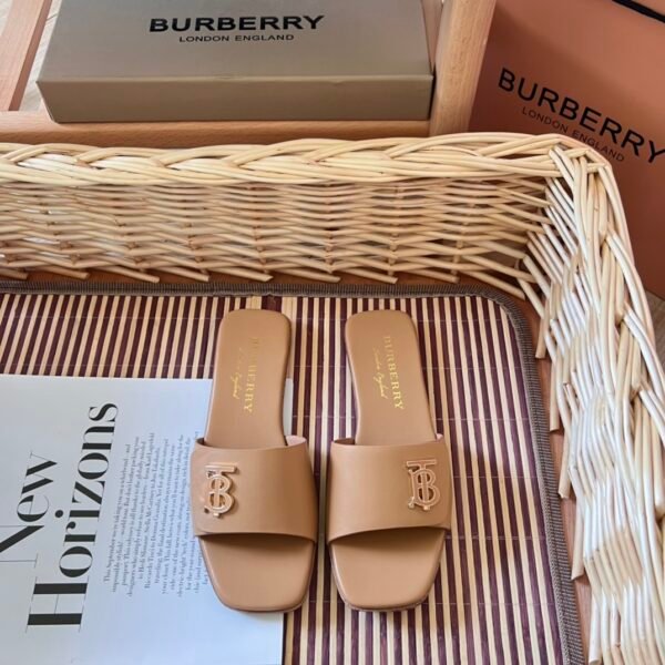 BBR TB Monogram Slides - Slides