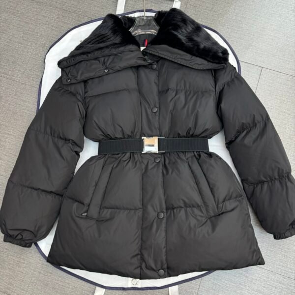 MCL Cuvellier Belted Down Jacket Black - Jacket