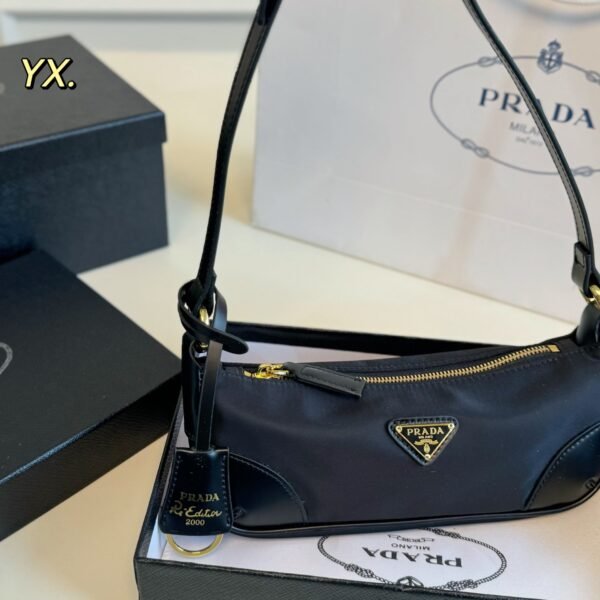 PR Re-Edition 2000 Black Nylon - Bag