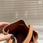 BBR TB Bucket Bag – Bag