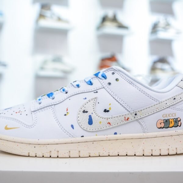 NK SB Dunk Low x GG - Sneakers