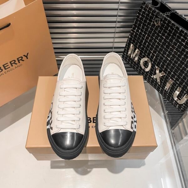 BBR Vintage Check Logo Sneakers - Sneakers