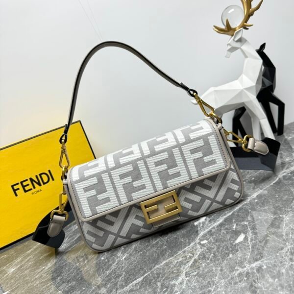 FD Baguette FF Canvas - Bag