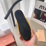 MIU Velvet Slippers – Shoes