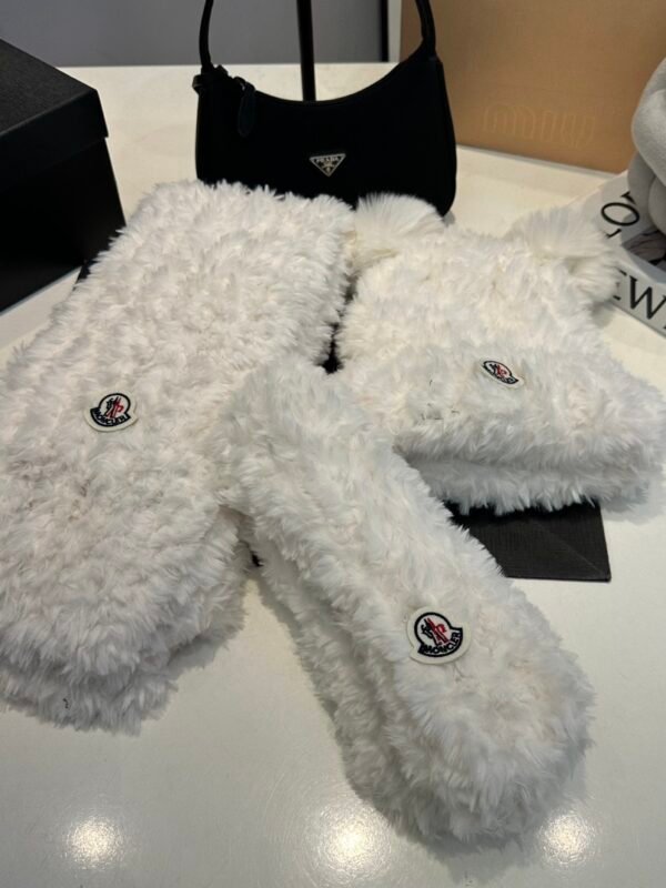 MCL Angora Wool Scarf White – Scarf