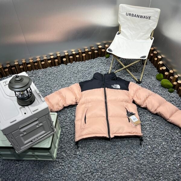 TNF 1996 Retro Nuptse Jacket Pink/Black - Jacket