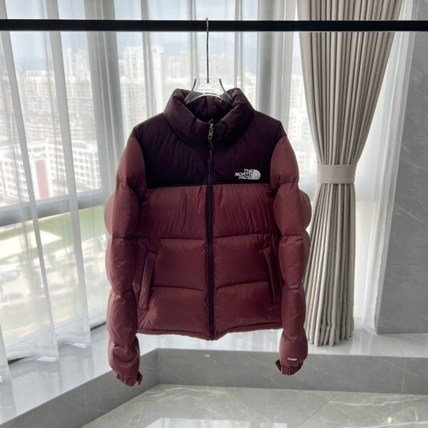 ```
TNF Nuptse Jacket - Jacket
```