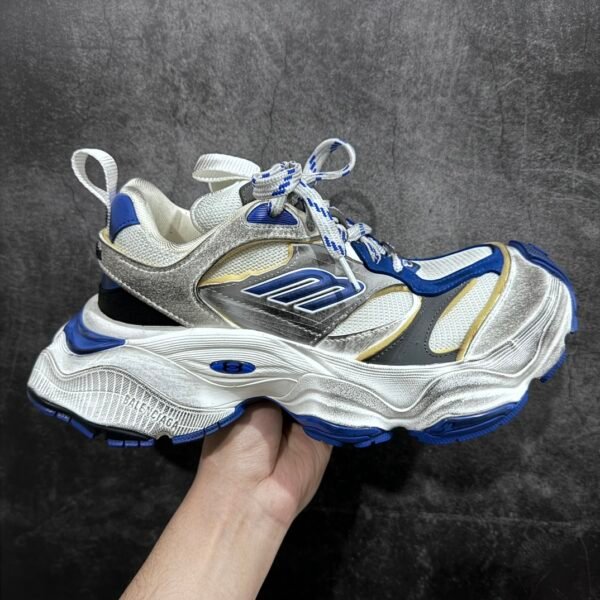 BAL Runner Sneaker - Sneakers