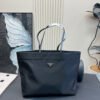 PR Re-Nylon Tote Black Nylon - Bag · Ref. BA21561