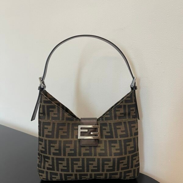 FD Baguette Medium Zucca Canvas - Bag