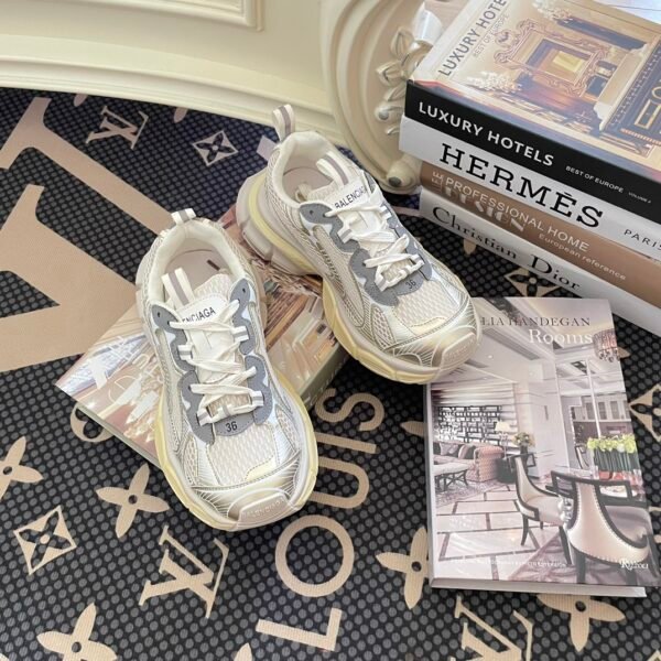 BAL Track 3 38 White/Grey - Sneakers