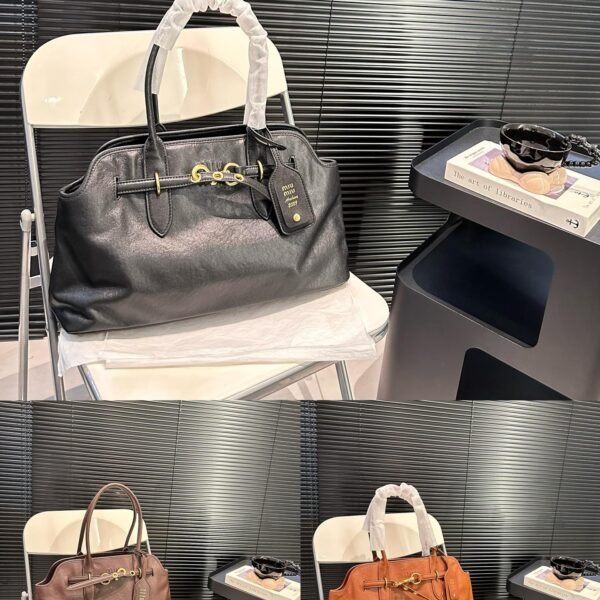MIU Madras Bauletto Black Leather - Bag