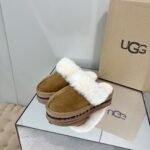 UGG Scuffette II Chestnut Sheepskin – Slide