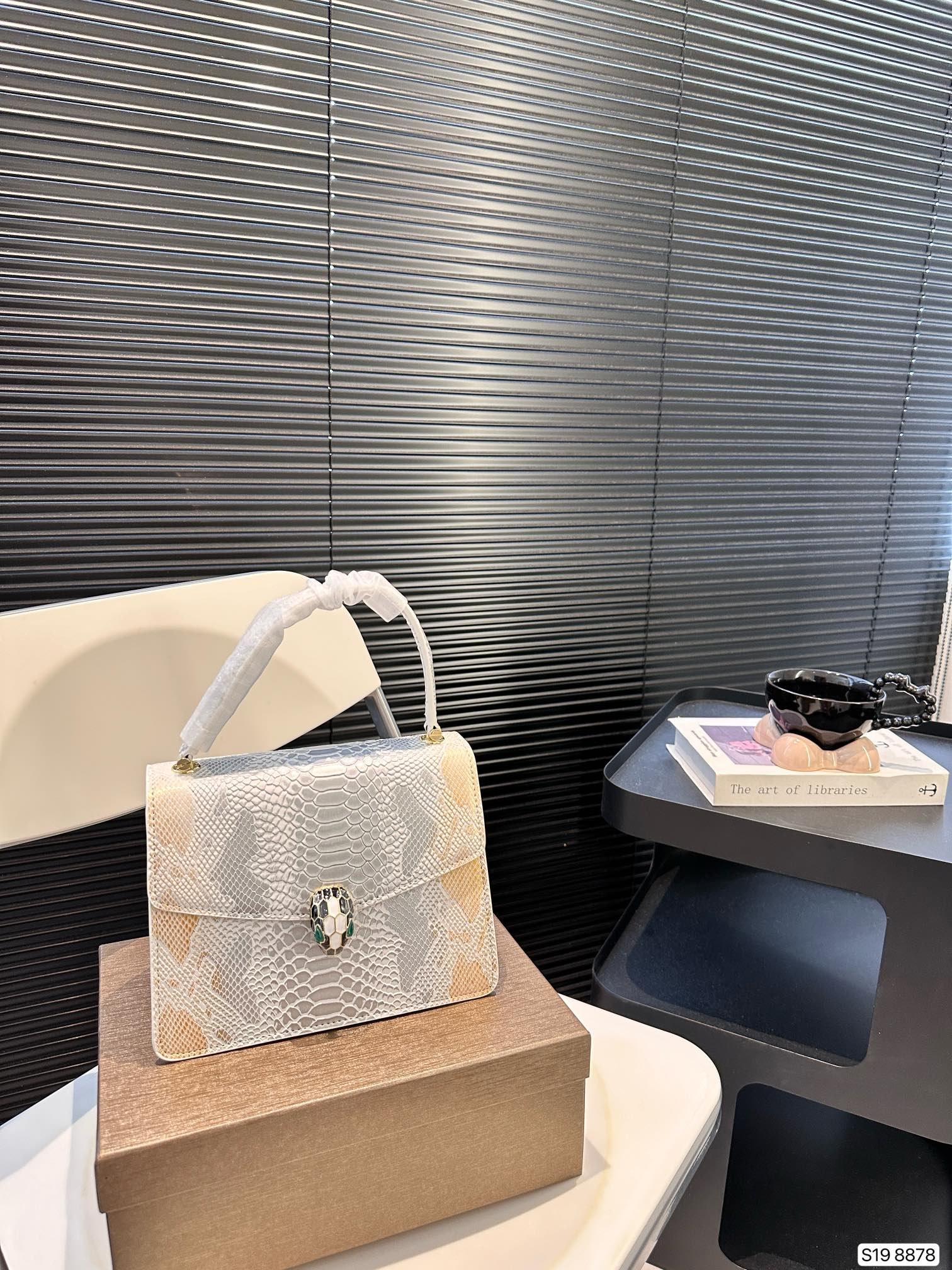 FD Serpenti Forever Python Print - Bag - Image 3