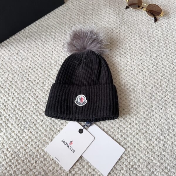 MCL Pom Pom Beanie - Hat