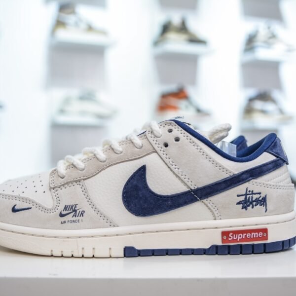 NK Dunk Low Pro SB Supreme x Stussy - Sneakers