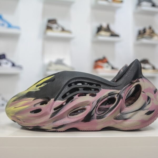 AD Yeezy Foam Runner - Shoes