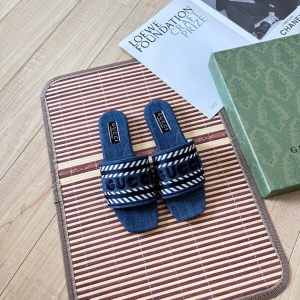 GG GG Denim Slide Sandals - Slides