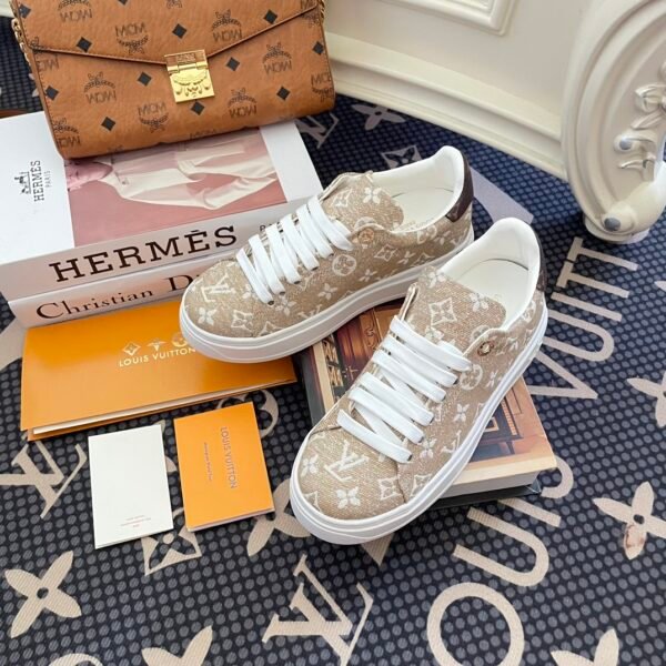 LV Time Out - Sneakers