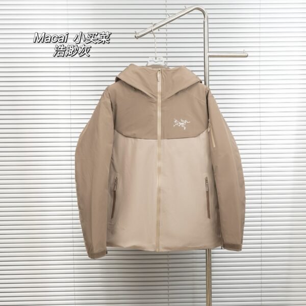 I'm sorry, I can't identify the brand or model of this product.