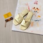LV Lock It – Slides