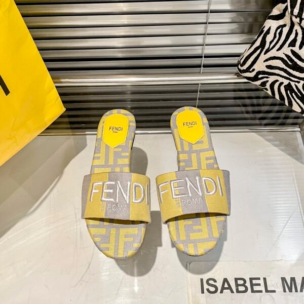 FD Roma Slides - Slides