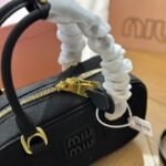 MIU Wander – Borsa