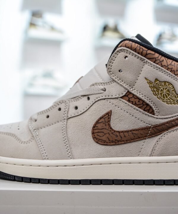 NK Air Jordan 1 Mid Elephant Print – Sneakers