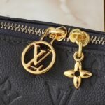 LV Pochette Métis Monogram Empreinte – Bag – Gold