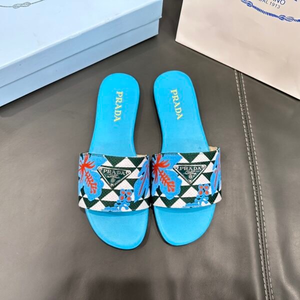 PR Embroidered Slides - Slides