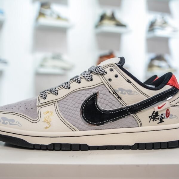 NK Dunk Low CNY Street Hawker - Sneakers