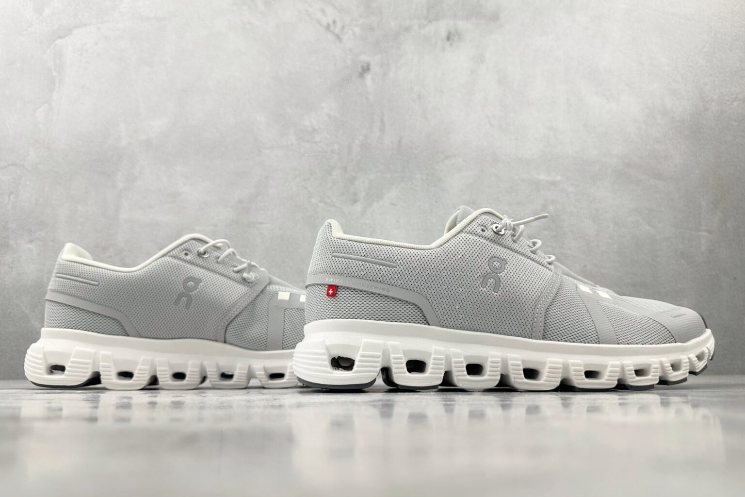 ON Cloud 5 – Sneaker – Grigio — 6