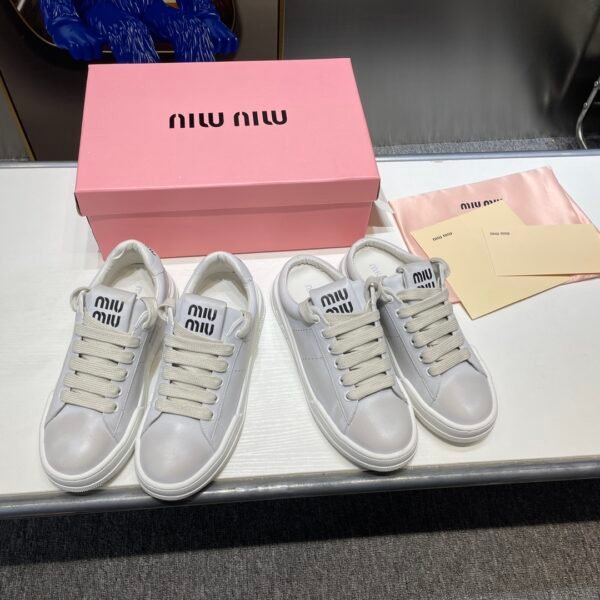 MIU Aged Dirty Sneakers - Sneakers
