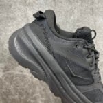 HK Bondi 8 – Sneakers