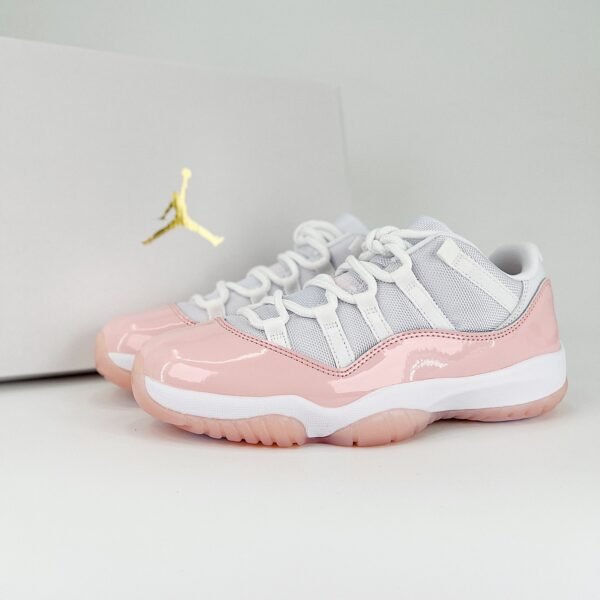 NK Air Jordan 11 Retro Low - Sneakers