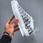 CD B23 Low Top Oblique – Sneakers