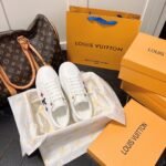LV Time Out – Sneakers – Tan